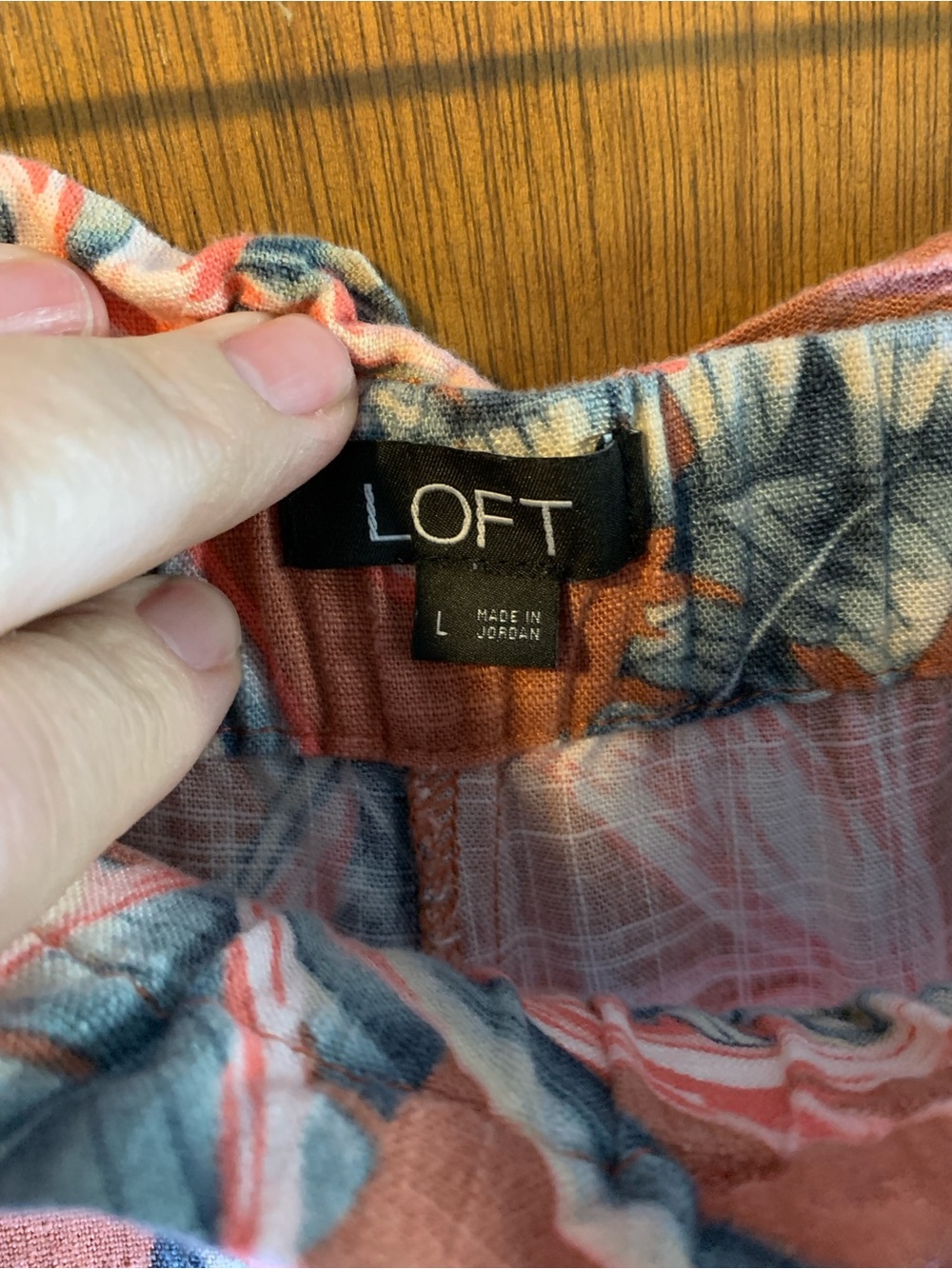 LOFT Tropical Print Wide leg linen blend pant with Blue Leaf Accents - Picture 4 of 6
